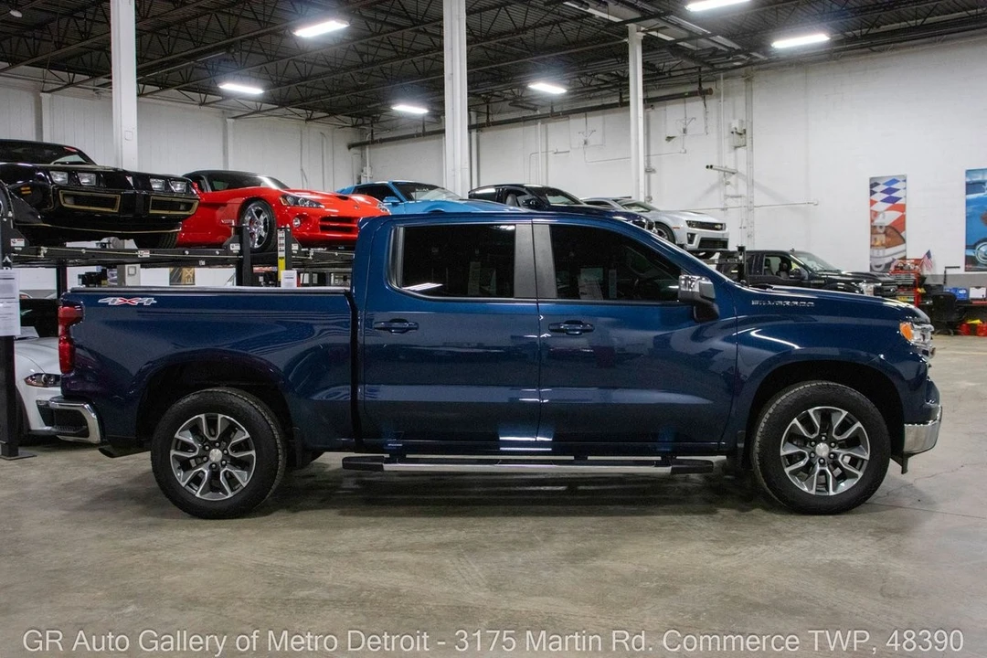 2023 Chevrolet Silverado 4th Gen - Image 8 of 12