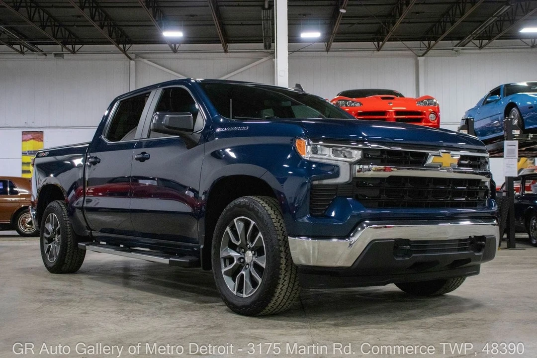 2023 Chevrolet Silverado 4th Gen - Image 10 of 21