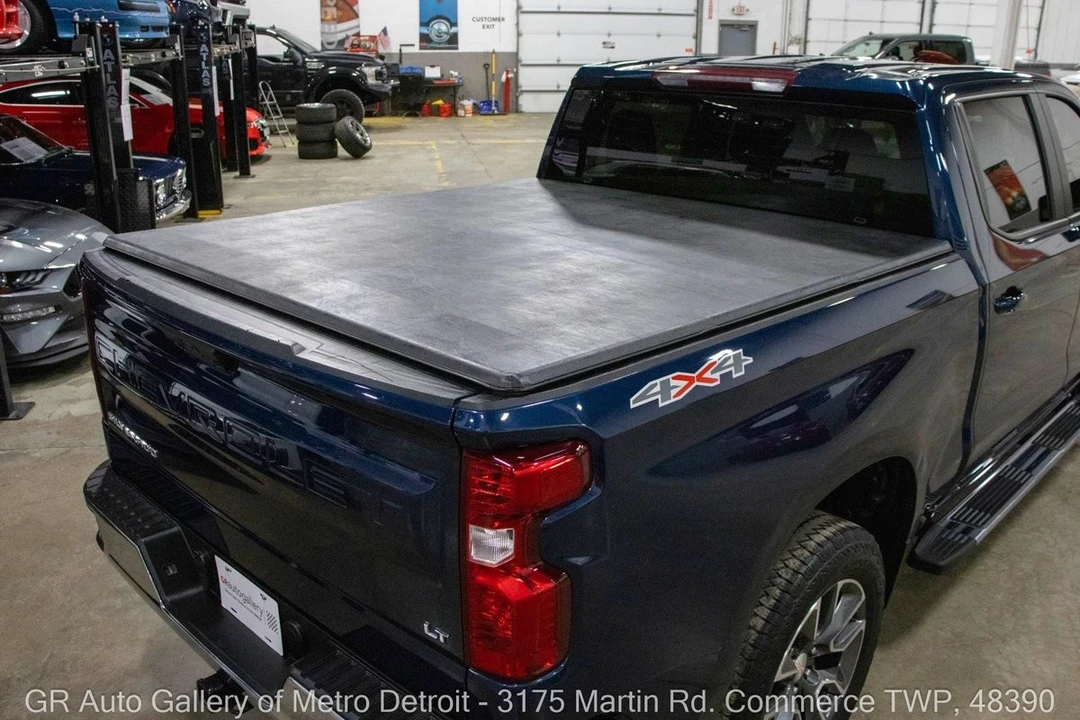 2023 Chevrolet Silverado 4th Gen - Image 15 of 21