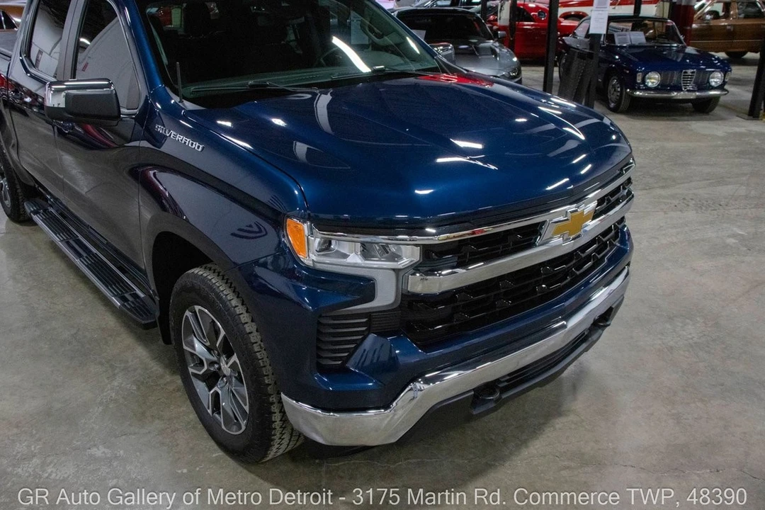 2023 Chevrolet Silverado 4th Gen - Image 13 of 21