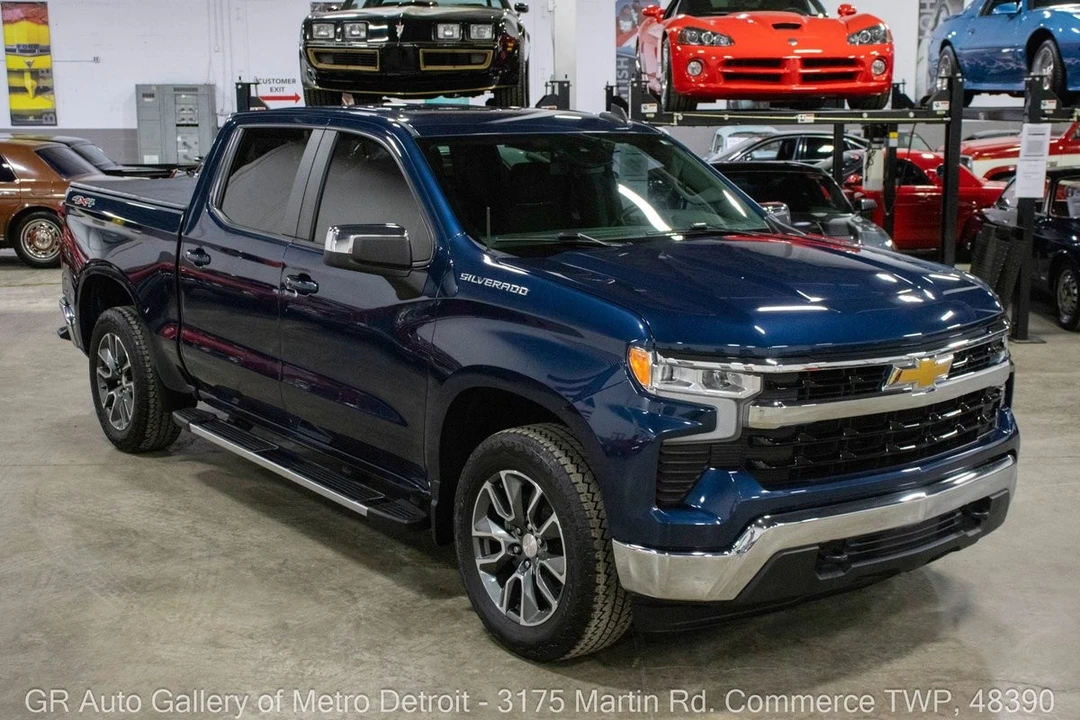 2023 Chevrolet Silverado 4th Gen - Image 9 of 21