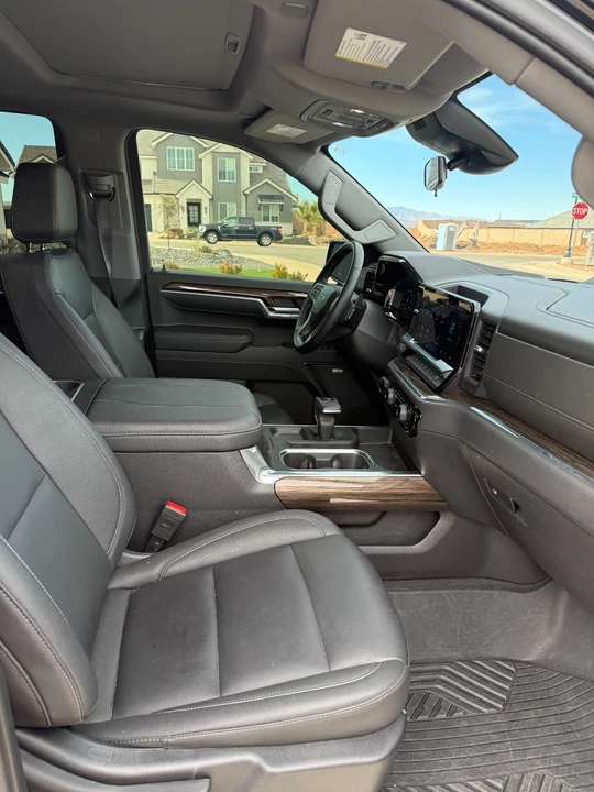 2023 Chevrolet Silverado 4th Gen - Image 18 of 21