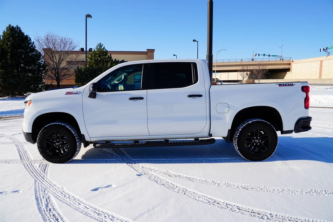 2023 Chevrolet Silverado 4th Gen - Image 8 of 21