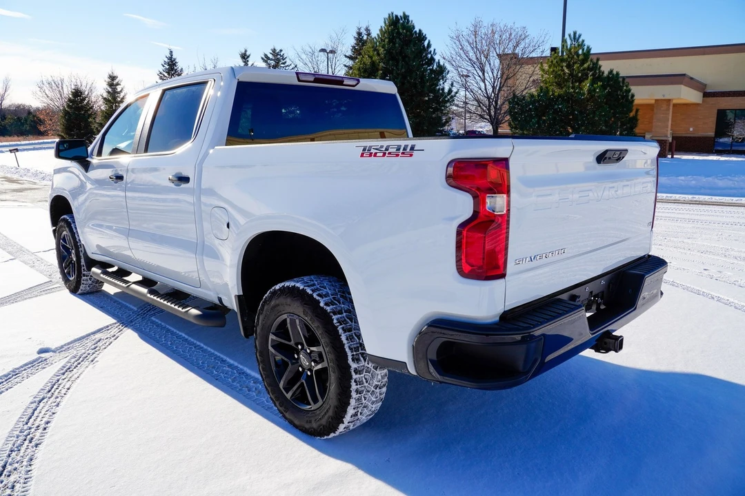 2023 Chevrolet Silverado 4th Gen - Image 7 of 21