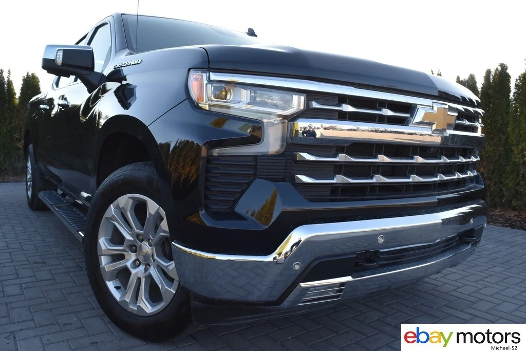 2023 Chevrolet Silverado 4th Gen - Image 2 of 21