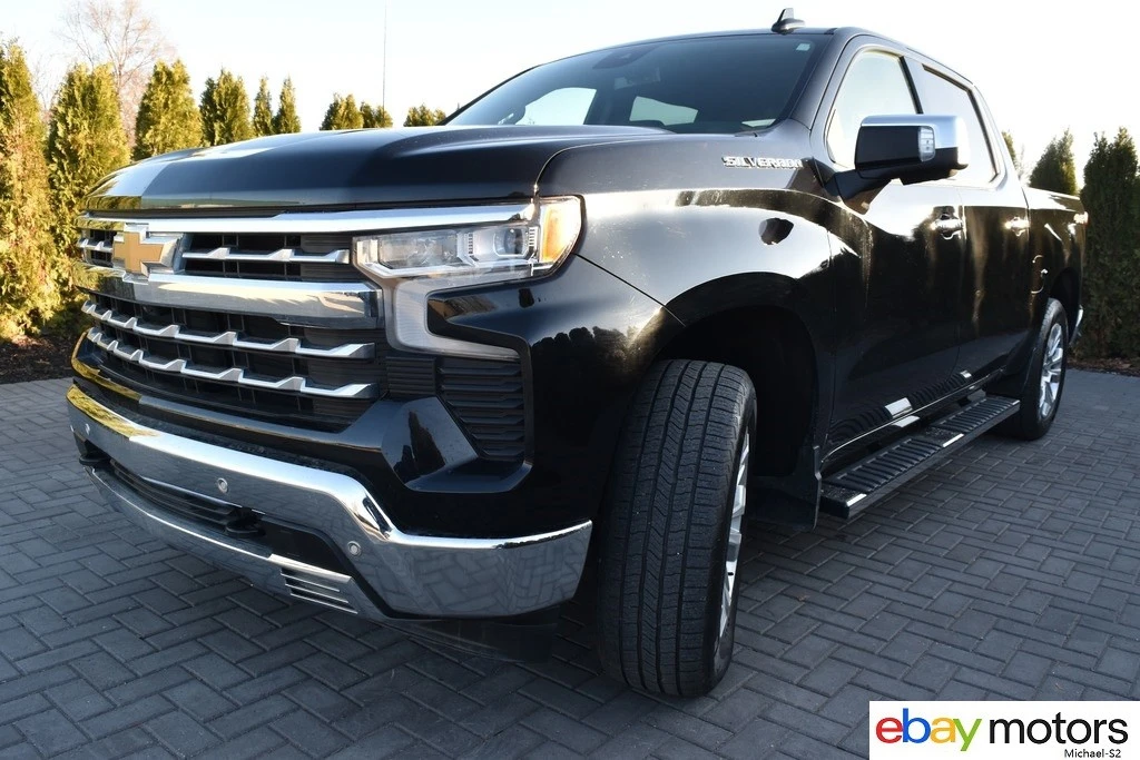 2023 Chevrolet Silverado 4th Gen - Image 10 of 21