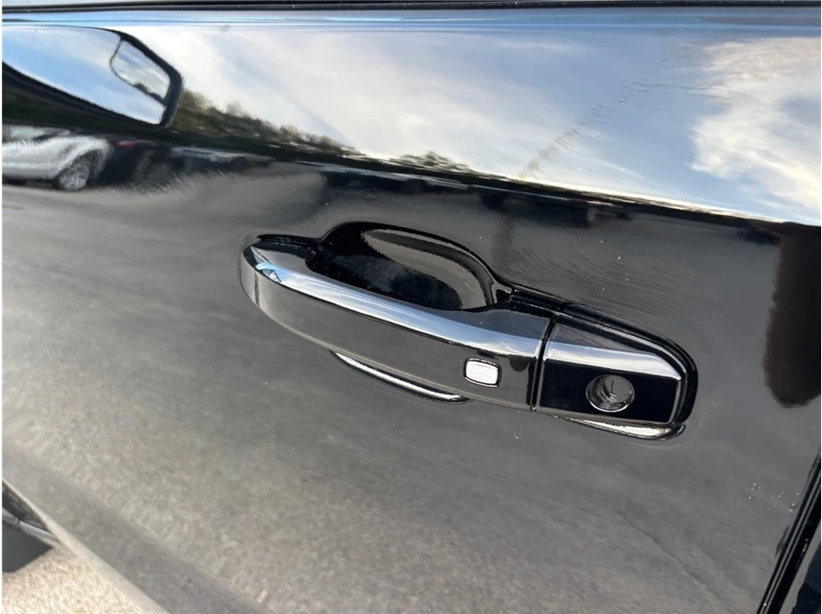2023 Chevrolet Silverado 4th Gen - Image 16 of 21
