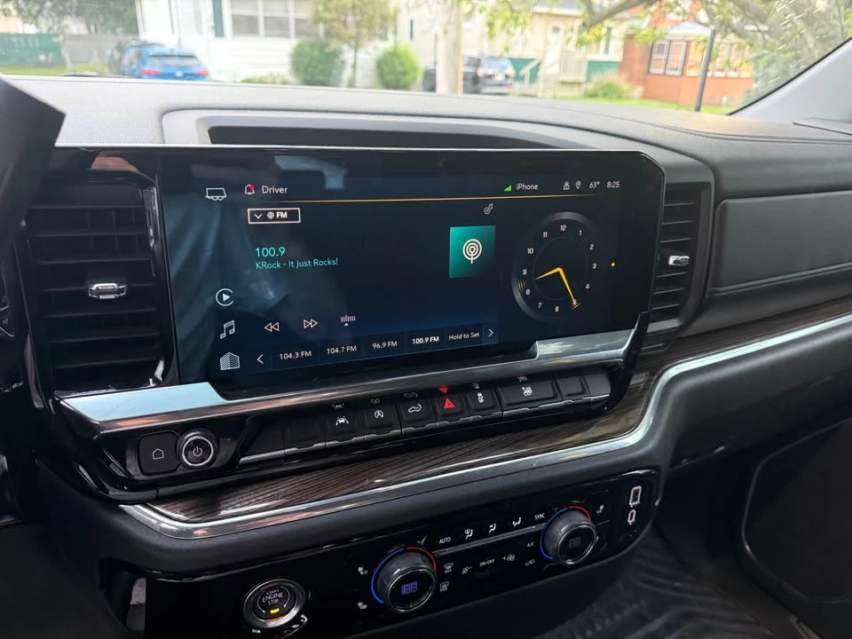 2023 Chevrolet Silverado 4th Gen - Image 9 of 10