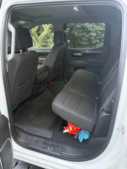 2023 Chevrolet Silverado 4th Gen - Image 10 of 10