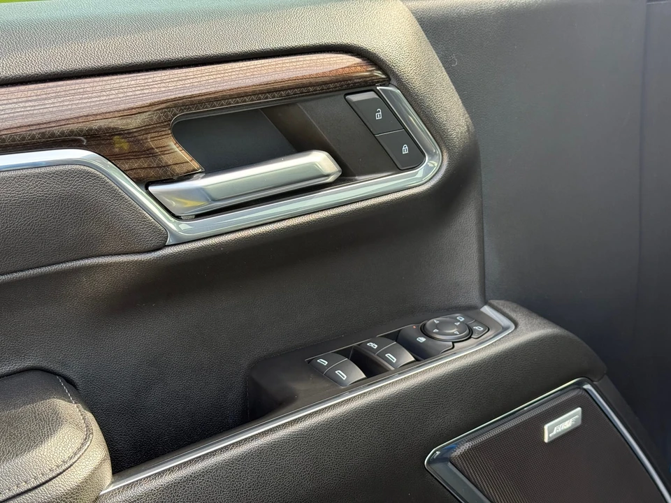 2023 Chevrolet Silverado 4th Gen - Image 25 of 31