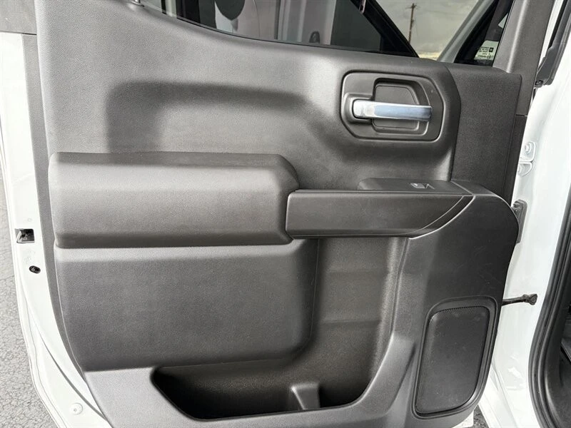2023 Chevrolet Silverado 4th Gen - Image 15 of 21
