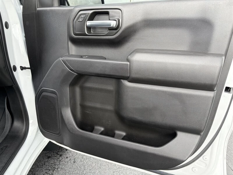2023 Chevrolet Silverado 4th Gen - Image 20 of 21