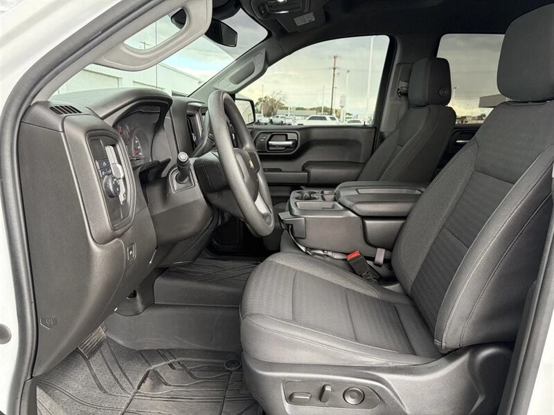 2023 Chevrolet Silverado 4th Gen - Image 2 of 21