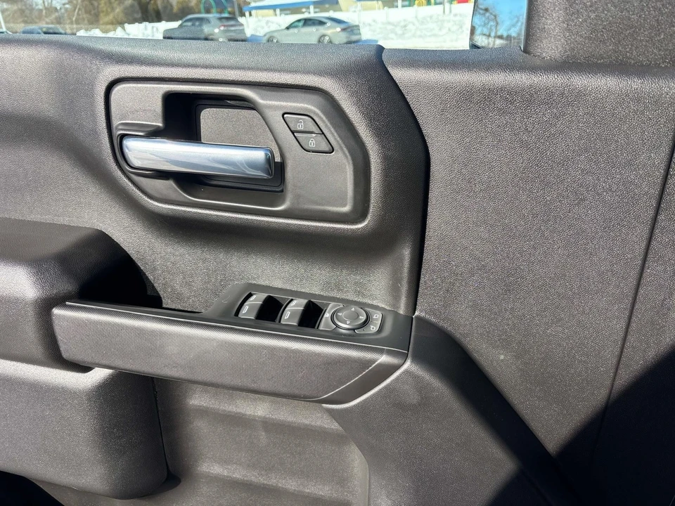 2023 Chevrolet Silverado 4th Gen - Image 16 of 21