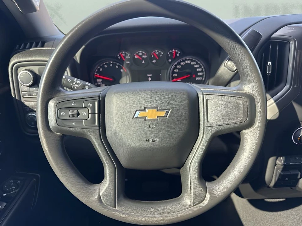 2023 Chevrolet Silverado 4th Gen - Image 13 of 21