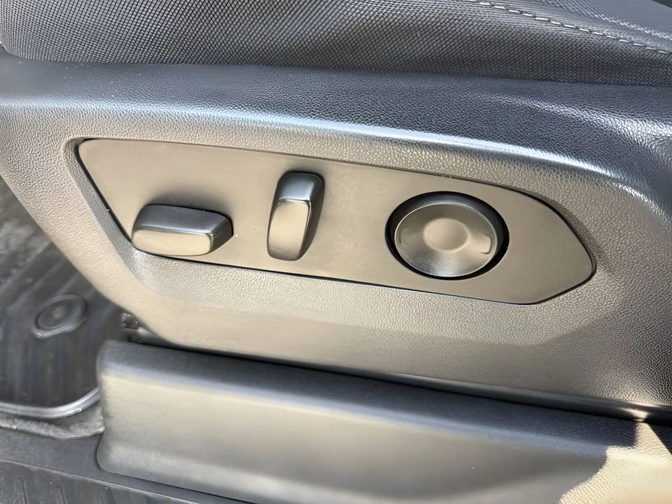 2023 Chevrolet Silverado 4th Gen - Image 10 of 21