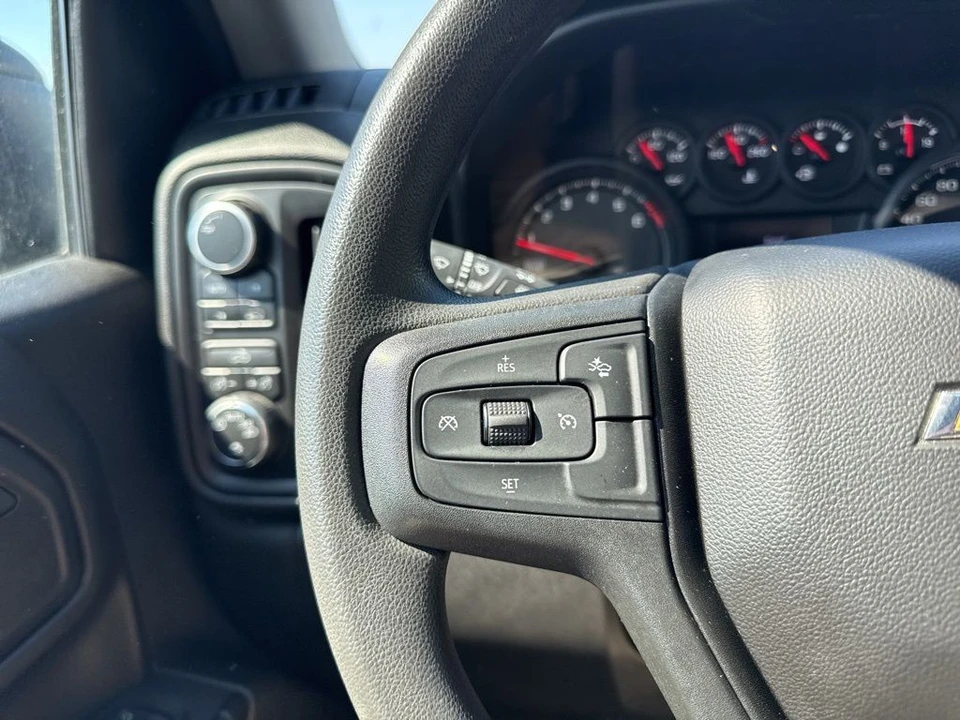 2023 Chevrolet Silverado 4th Gen - Image 15 of 21