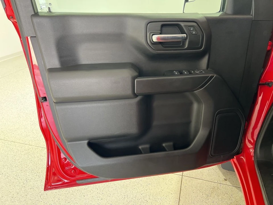 2023 Chevrolet Silverado 4th Gen - Image 19 of 21
