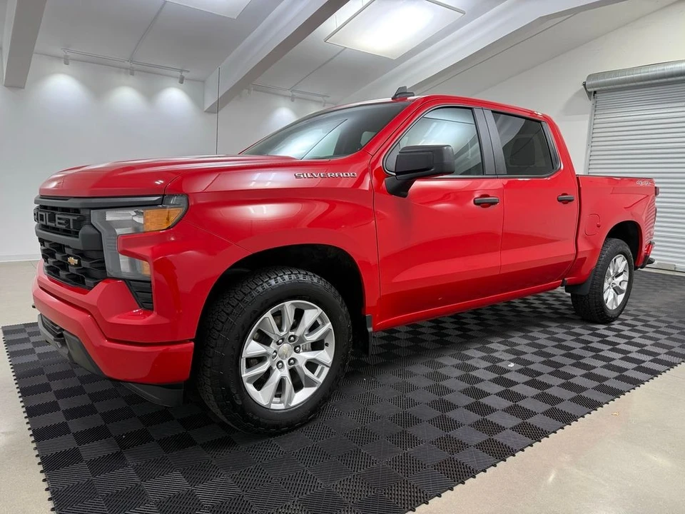 2023 Chevrolet Silverado 4th Gen - Image 3 of 21