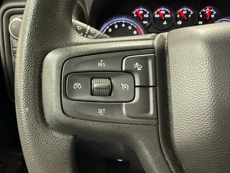 2023 Chevrolet Silverado 4th Gen - Image 20 of 21