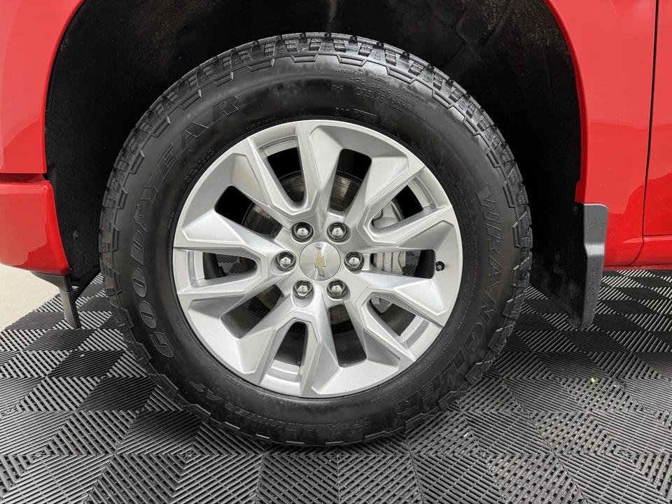 2023 Chevrolet Silverado 4th Gen - Image 11 of 21
