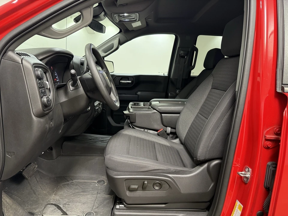 2023 Chevrolet Silverado 4th Gen - Image 17 of 21