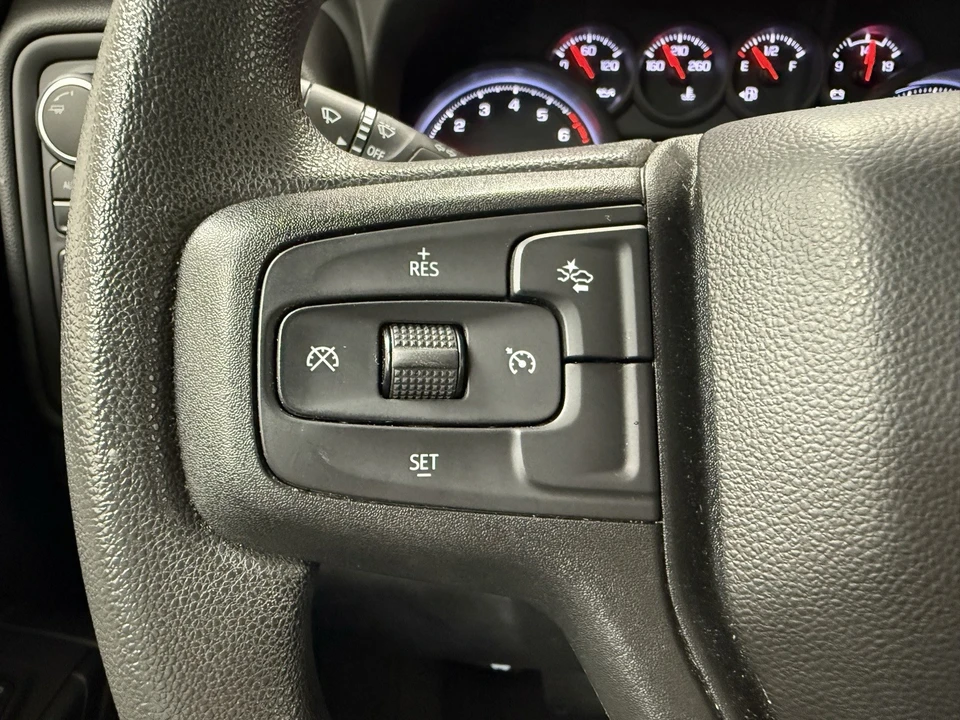 2023 Chevrolet Silverado 4th Gen - Image 20 of 21