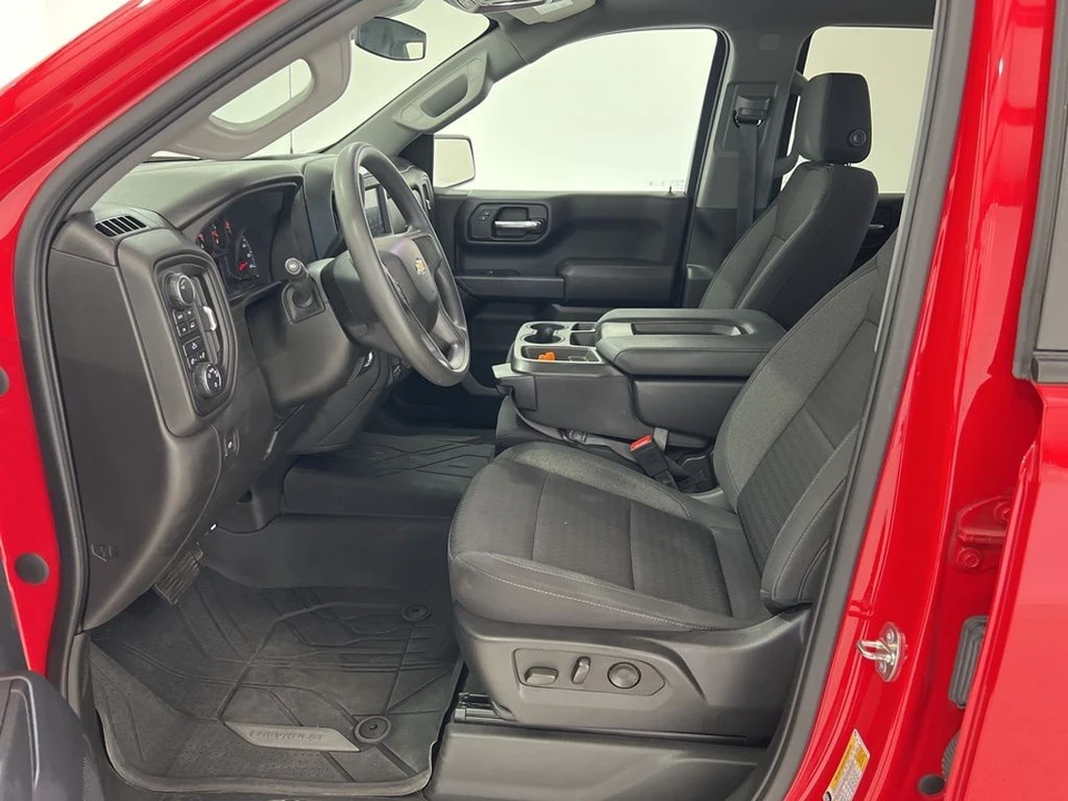 2023 Chevrolet Silverado 4th Gen - Image 17 of 21