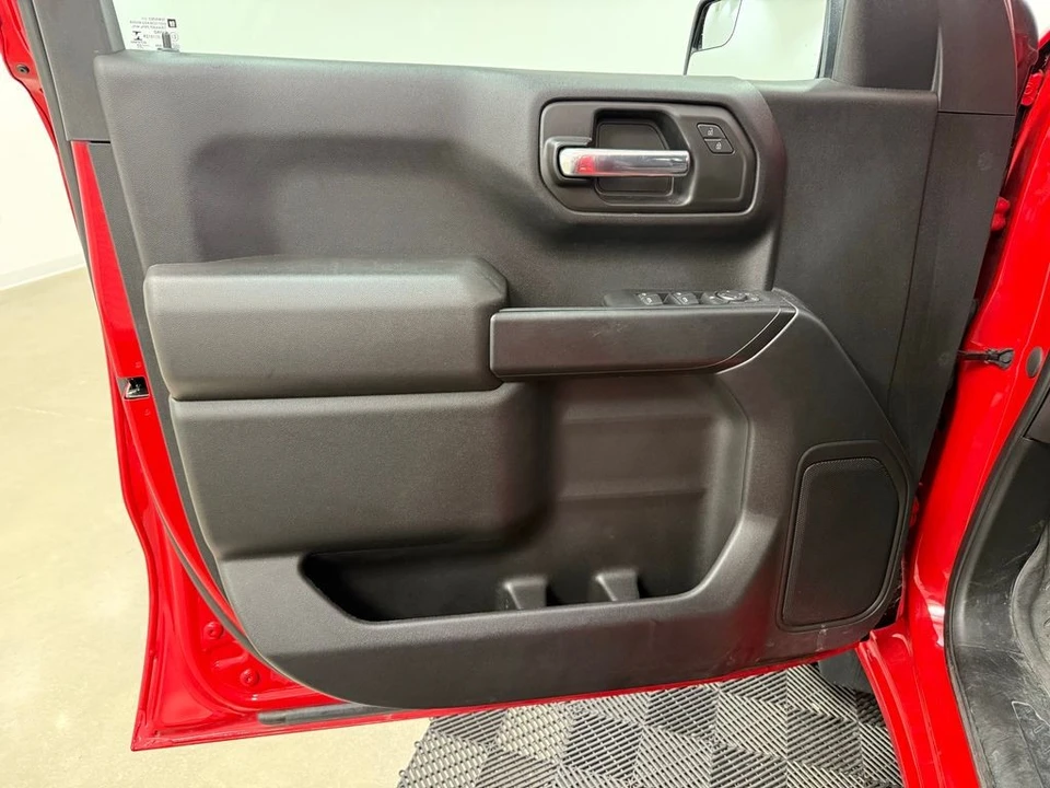 2023 Chevrolet Silverado 4th Gen - Image 12 of 21