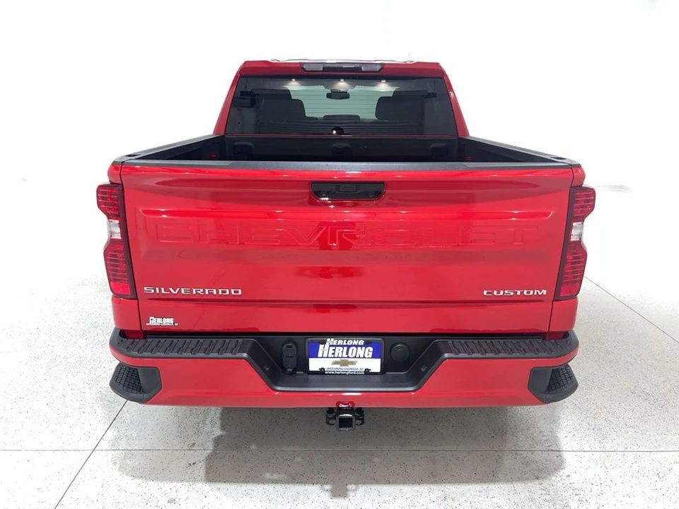 2023 Chevrolet Silverado 4th Gen - Image 4 of 21