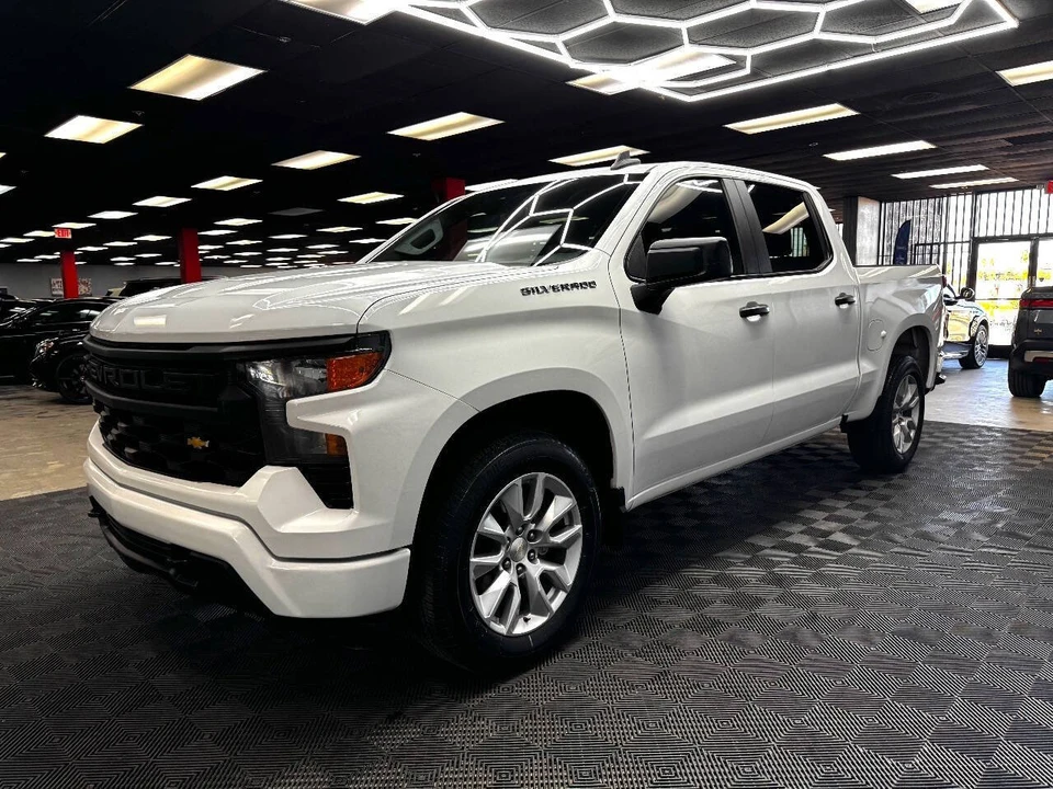 2023 Chevrolet Silverado 4th Gen - Image 7 of 12