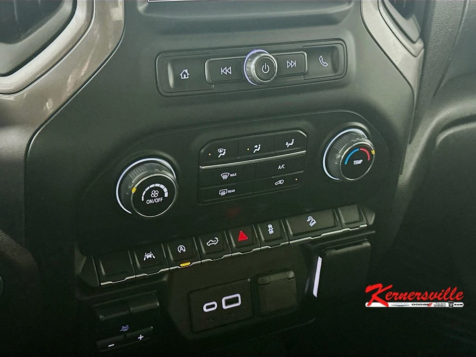 2023 Chevrolet Silverado 4th Gen - Image 18 of 21