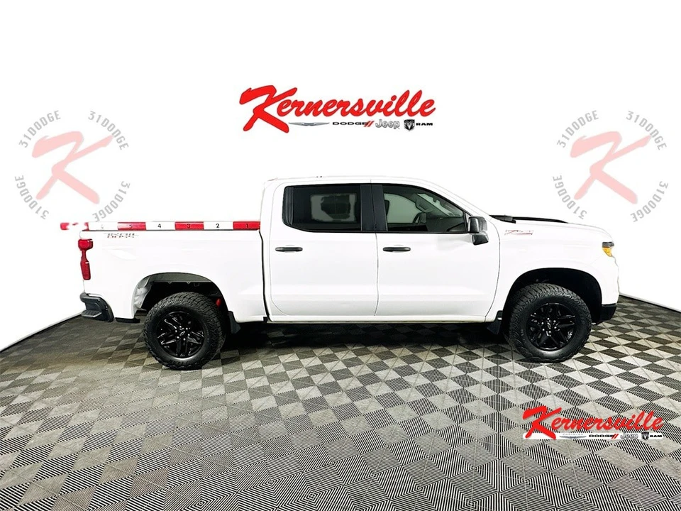 2023 Chevrolet Silverado 4th Gen - Image 8 of 12