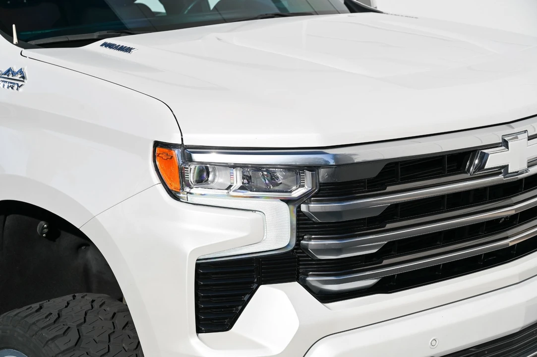 2023 Chevrolet Silverado 4th Gen - Image 8 of 21