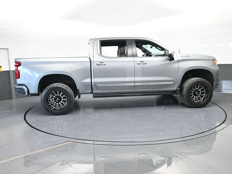 2023 Chevrolet Silverado 4th Gen - Image 7 of 12
