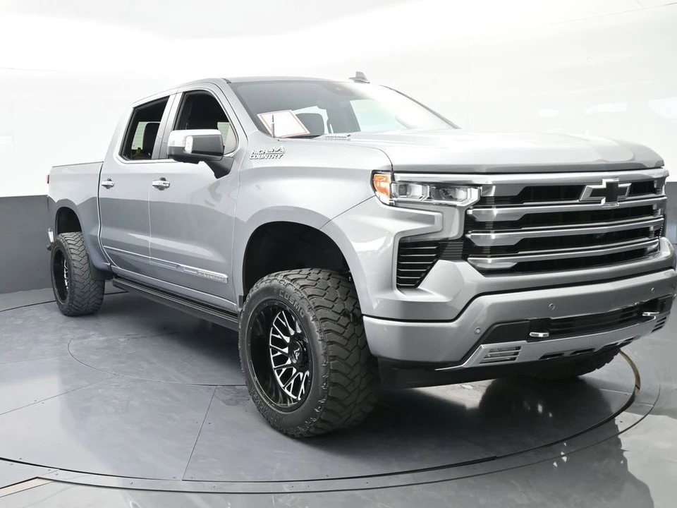2023 Chevrolet Silverado 4th Gen - Image 9 of 12