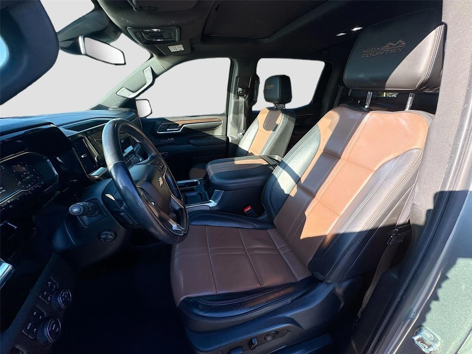 2023 Chevrolet Silverado 4th Gen - Image 2 of 21