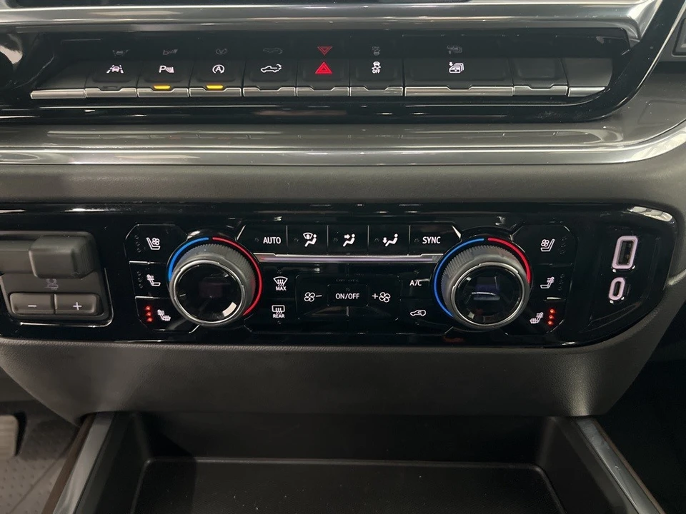 2023 Chevrolet Silverado 4th Gen - Image 15 of 21