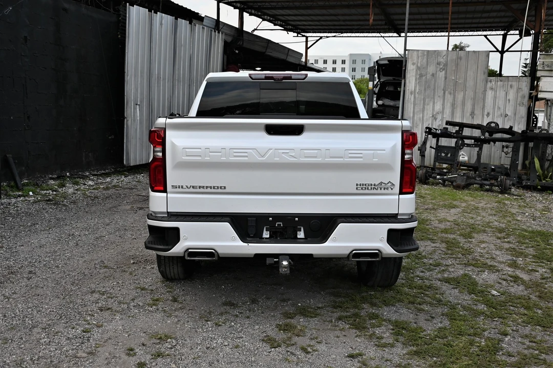 2023 Chevrolet Silverado 4th Gen - Image 4 of 19