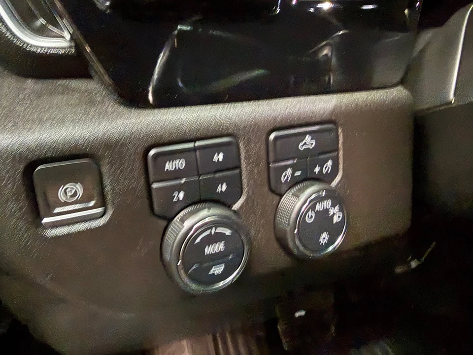 2023 Chevrolet Silverado 4th Gen - Image 16 of 21