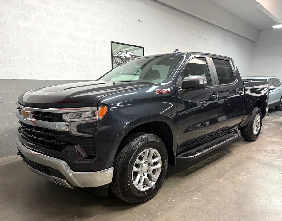 2023 Chevrolet Silverado 4th Gen - Image 4 of 21