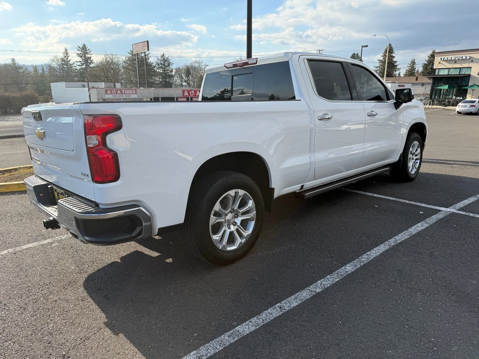 2023 Chevrolet Silverado 4th Gen - Image 8 of 13