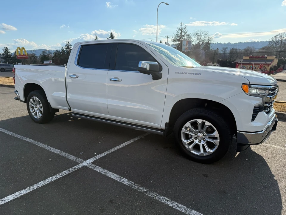 2023 Chevrolet Silverado 4th Gen - Image 11 of 13