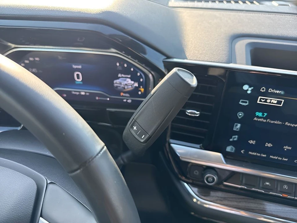 2023 Chevrolet Silverado 4th Gen - Image 16 of 21
