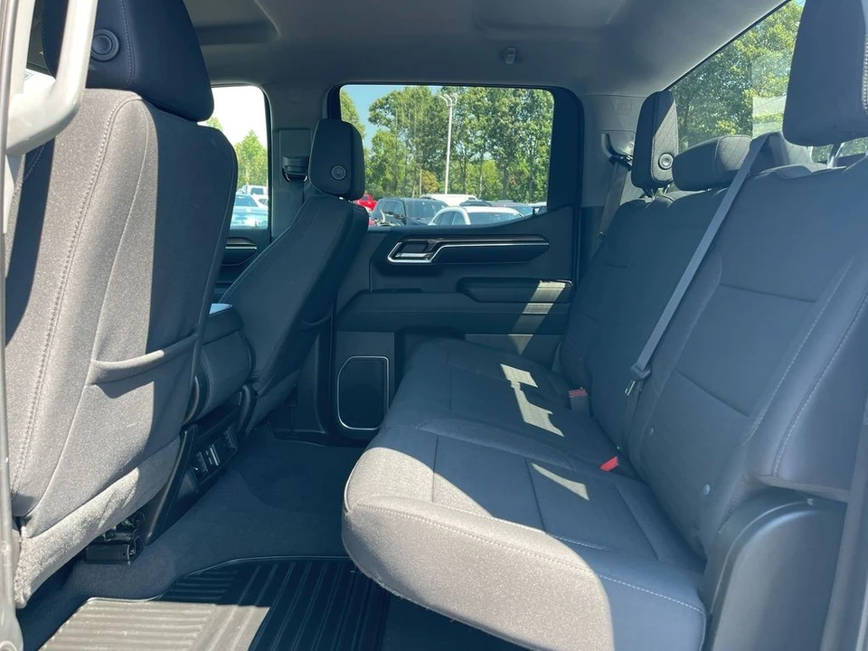 2023 Chevrolet Silverado 4th Gen - Image 11 of 12