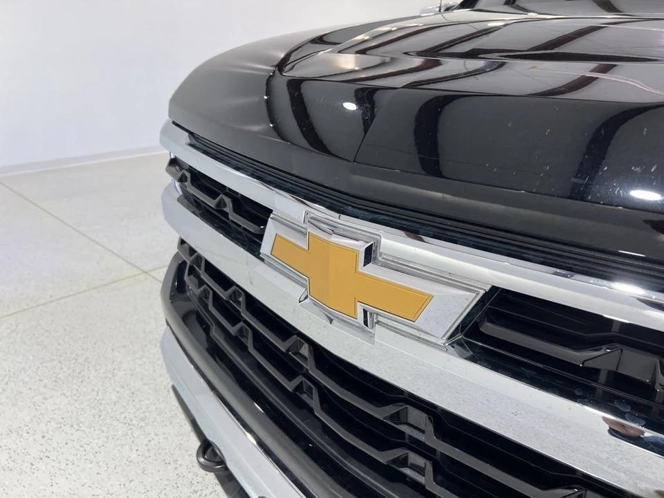 2023 Chevrolet Silverado 4th Gen - Image 25 of 28