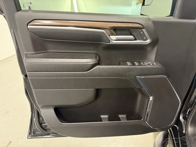 2023 Chevrolet Silverado 4th Gen - Image 11 of 19