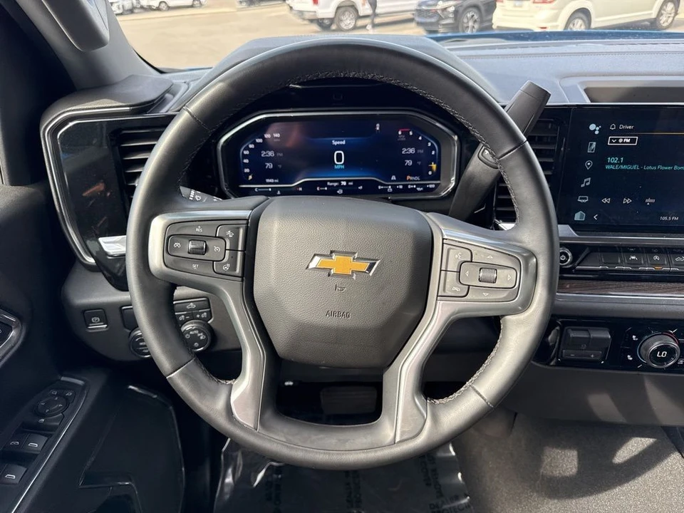 2023 Chevrolet Silverado 4th Gen - Image 14 of 21