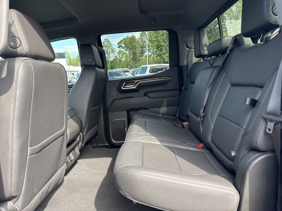 2023 Chevrolet Silverado 4th Gen - Image 11 of 21