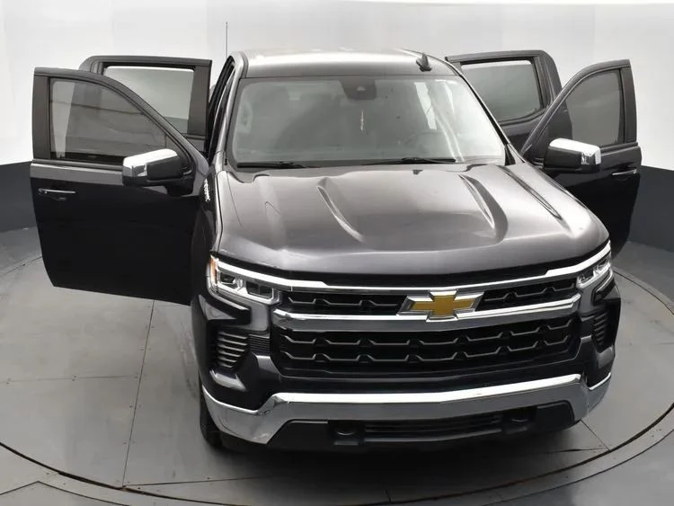 2023 Chevrolet Silverado 4th Gen - Image 10 of 12